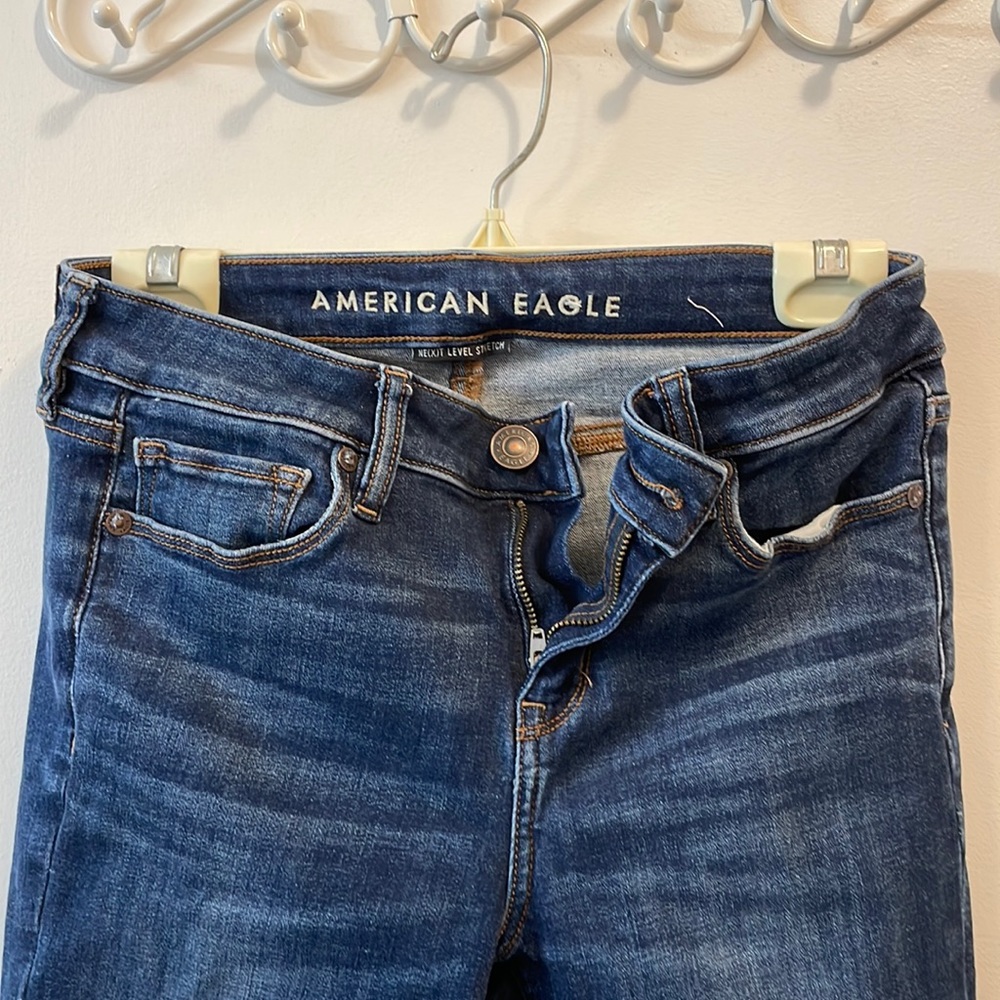 American Eagle Women’s Skinny Kick Jeans size 4 Short